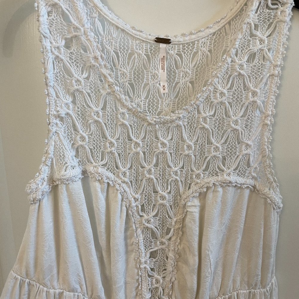 FREE PEOPLE WHITE CROCHET TOP